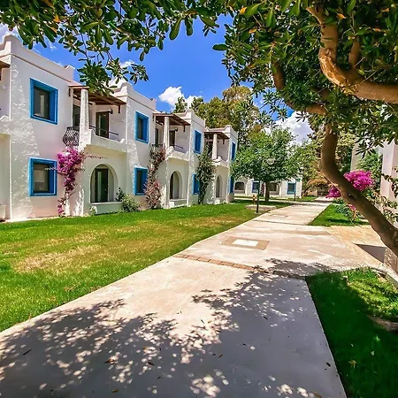 Club Muskebi فندق بودروم