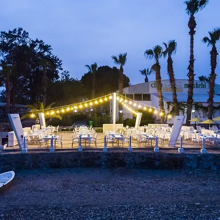 Hotel Club Muskebi 4*