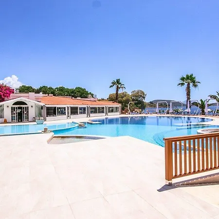 Club Muskebi 4* Bodrum