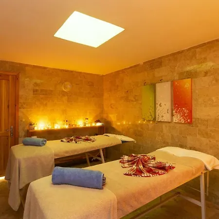 فندق Club Muskebi 4*