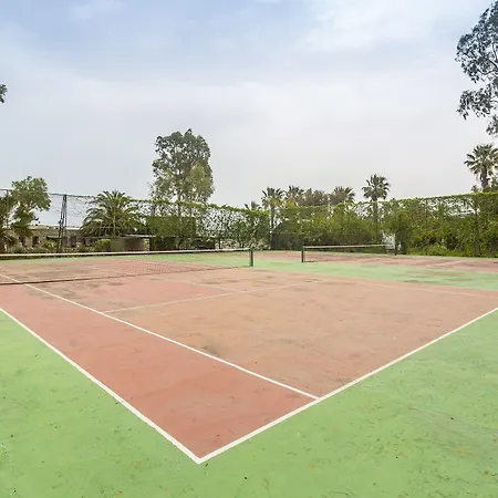 Hotel Club Muskebi 4*