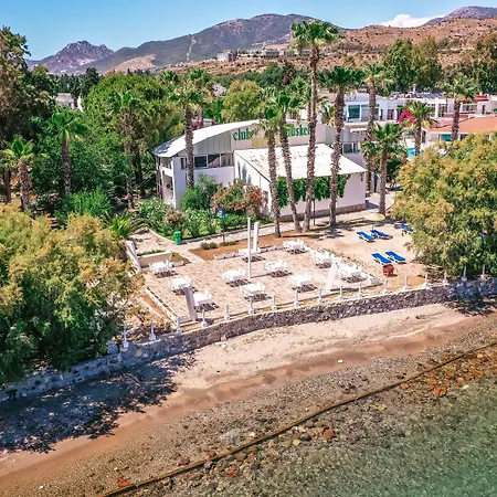 Club Muskebi Hotel 4*