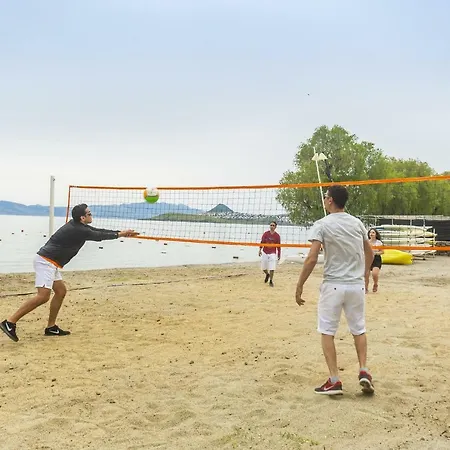 Club Muskebi Hotel 4*