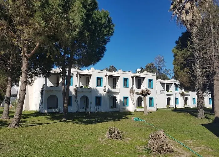 Club Muskebi Отель
