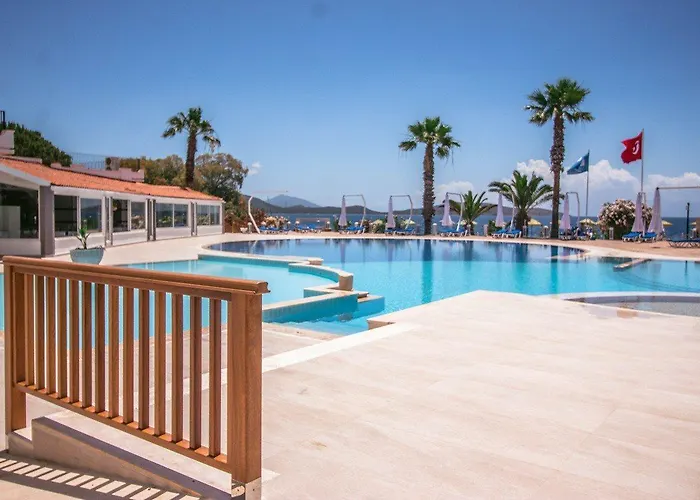 Club Muskebi 4*